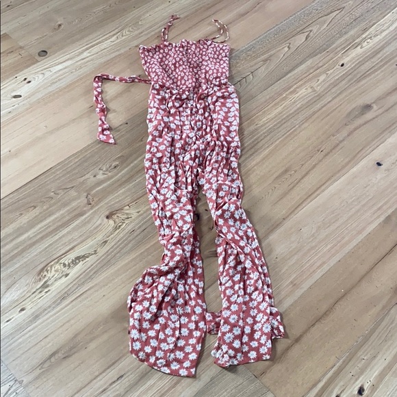 American Eagle Jumpsuit - Picture 4 of 4